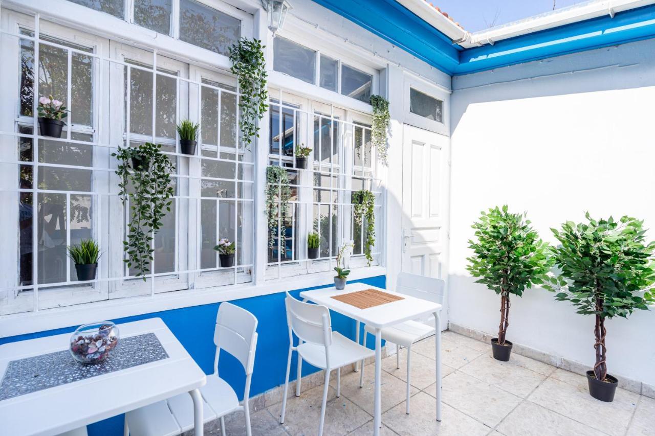 Bee Hostel ลิมาซอล ภายนอก รูปภาพ